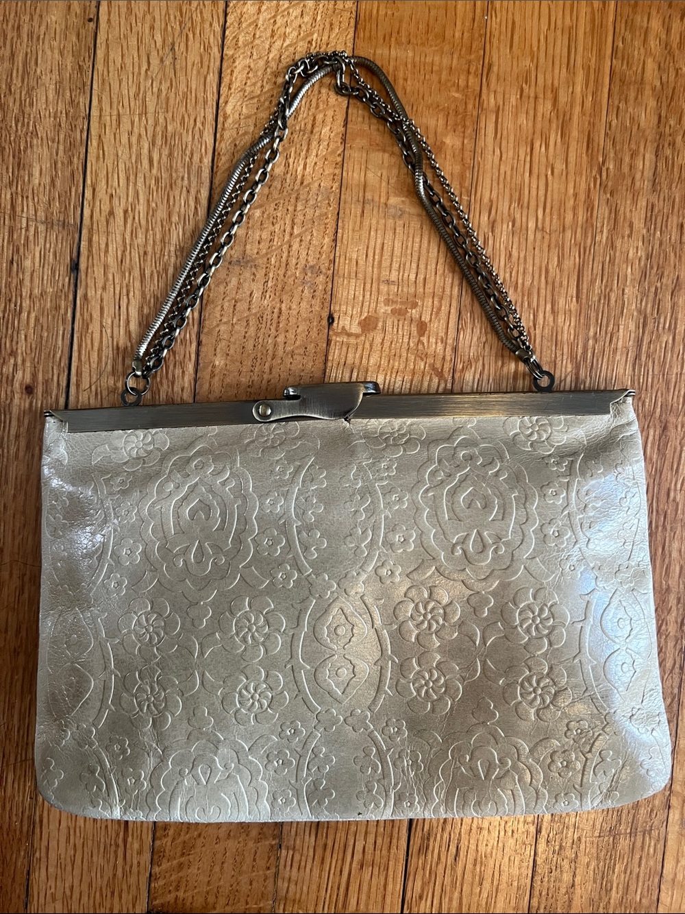 EUC Vintage Hobo Double Frame Embossed Leather Clutch